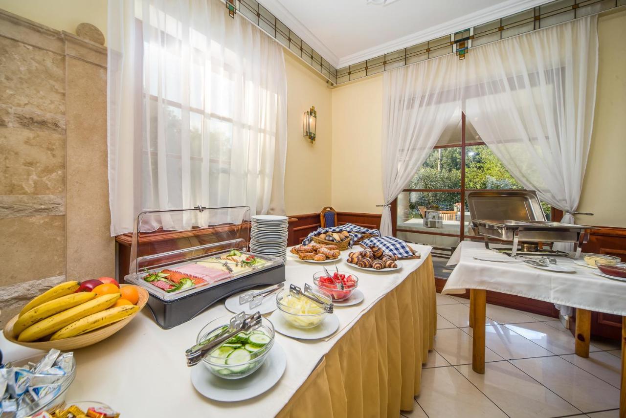 Bed and Breakfast Regia Panzio Halászi Exterior foto
