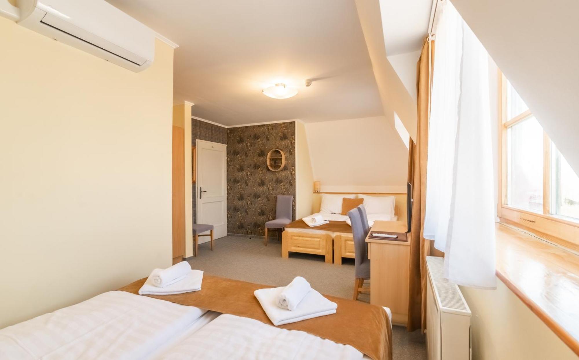 Bed and Breakfast Regia Panzio Halászi Exterior foto