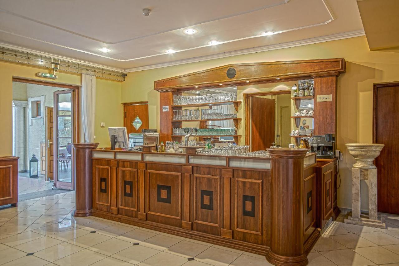 Bed and Breakfast Regia Panzio Halászi Exterior foto